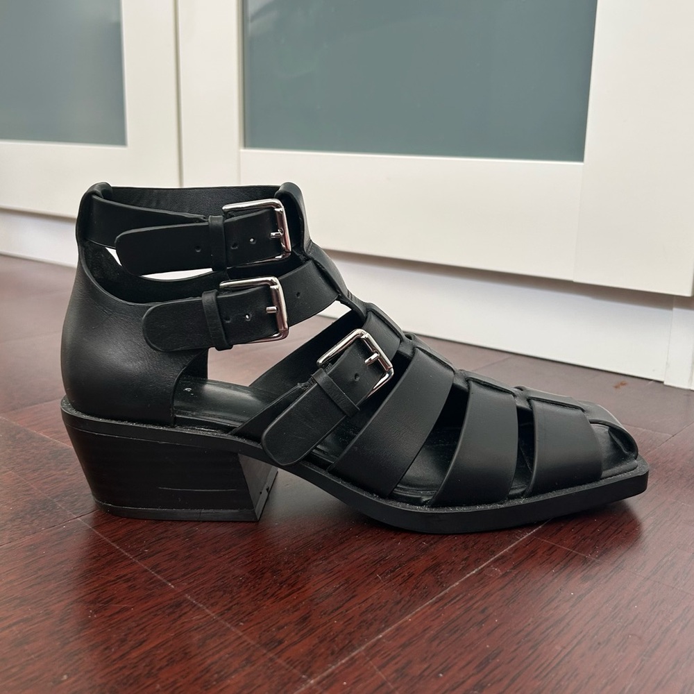 Zara Black Strappy Buckle Block Heel Sandals